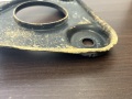 Кронштейн передней балки правый Nissan Primera P12 2002-2008