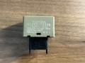 Реле поворотов Toyota Corolla E120 2001-2006
