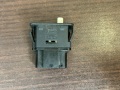 Кнопка корректора фар Nissan Primera P10 1990-1996