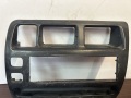 Накладка центральная на торпедо Toyota Corolla E100 1991-1997