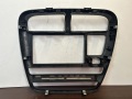 Накладка центральная на торпедо Toyota Carina T190 1992-1998
