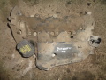 Крышка головки блока (клапанная) прав 2.7DT Land Rover Discovery III 2004-2009(LR005496)