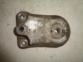 Кронштейн  опоры двигателя правый Daewoo Nubira 1997(серебро) 2l A/T (96308654)