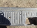 Обшивка багажника (на заднюю панель) Daewoo Nubira 1997(серебро) (96271455)