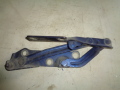 Петля капота правая Opel Vectra B 1995-2002 (90508956)