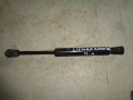 Амортизатор капота левый=правый Opel Vectra B 1995-2002 (90463721)