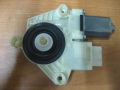 Моторчик стеклоподъемника правый Skoda Rapid 2013> (5JA959812J)