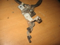 Ручка открывания багажника MAZDA 626(GD) 1987-1992 (GJ21-56-860A)