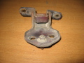 Петля двери передней правой верхняя MAZDA 626(GD) 1987-1992 (GJ21-59-240)