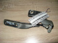 Петля капота правая Nissan Tiida (C11) 2007-2014 (65400ED00A)