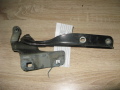 Петля капота левая Nissan Tiida (C11) 2007-2014 65401ED00A)