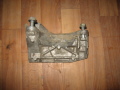 Кронштейн двигателя правый 2.0 Audi 100 [C4] 1991-1994(4A0199354)